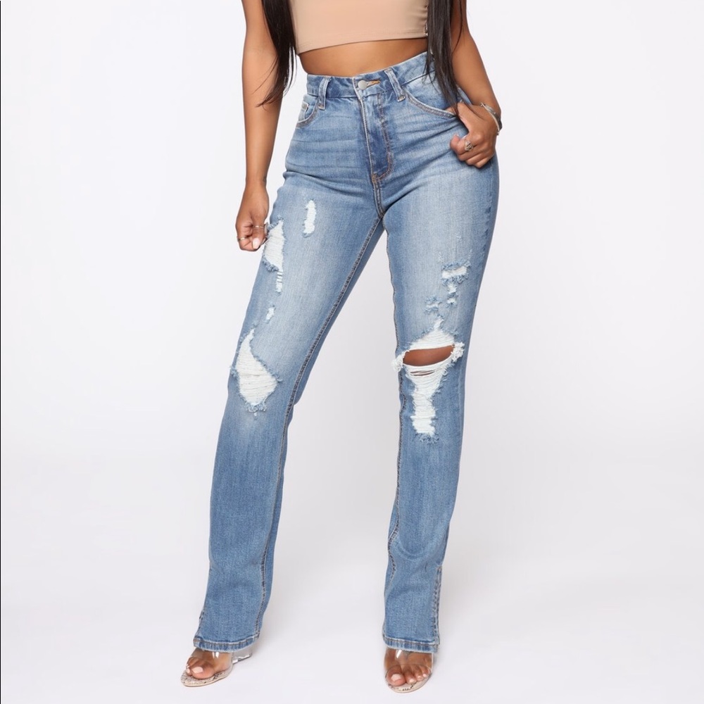 FASHION NOVA JEANS
